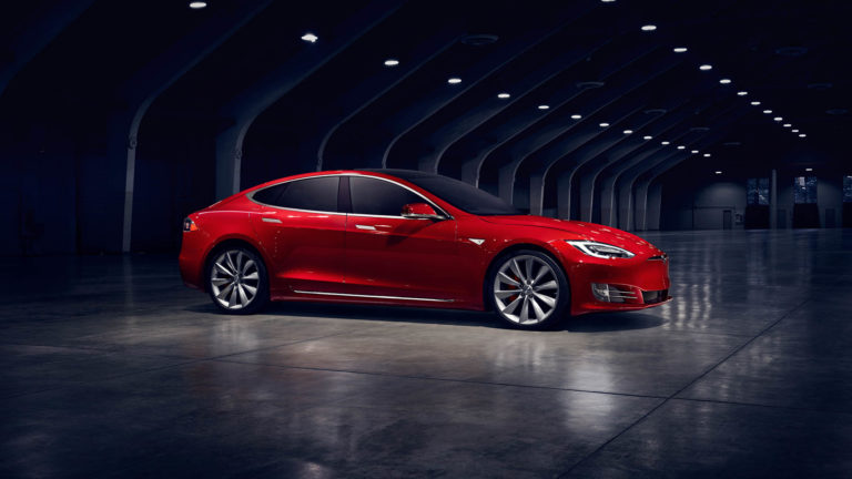 Ar įmanoma Tesla Model S Eksploatuoti Lietuvoje Metus